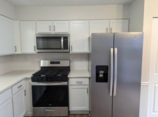 1021 Huntington Trce SE, Smyrna, GA 30082