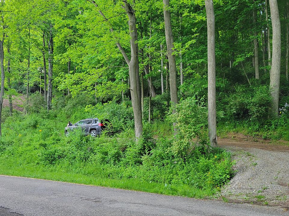 2nd image of 0 Avon Pl Lot 410