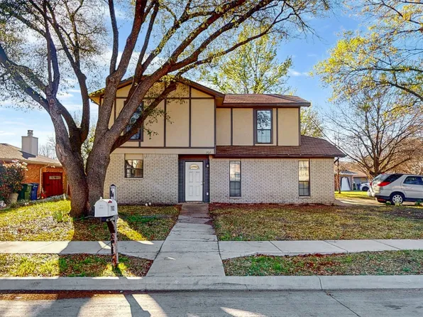 702 Middle Glen Dr, Garland, TX 75043