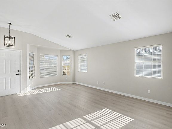 5th image of 5113 Cedar Lawn Way