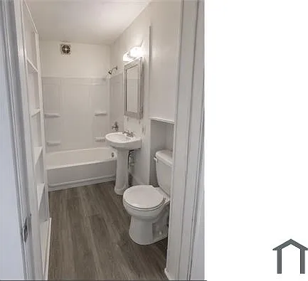 801 N Winnebago St #1 — Photo 4