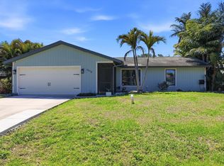 4478 Longford Dr, Sarasota, FL 34232