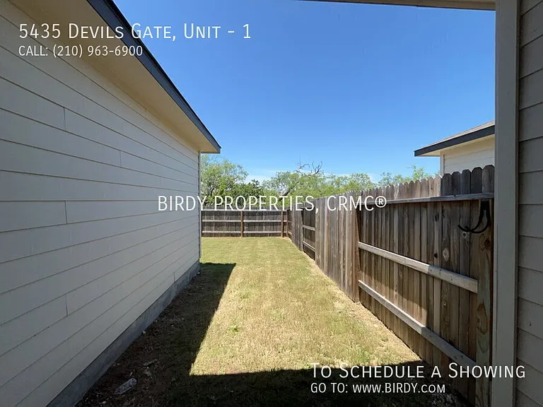 5435 Devils Gate #1 — Photo 31