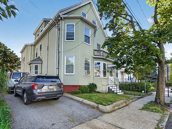 2nd image of 28 Gibbens St