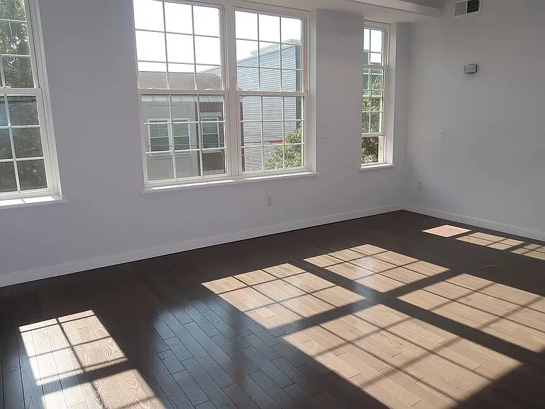 1334 N 7th St #2R — Photo 15