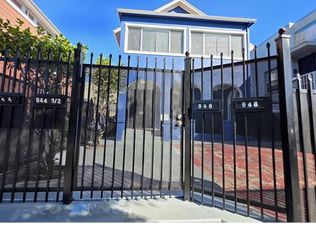 944 1/2 International Blvd, Oakland, CA 94606