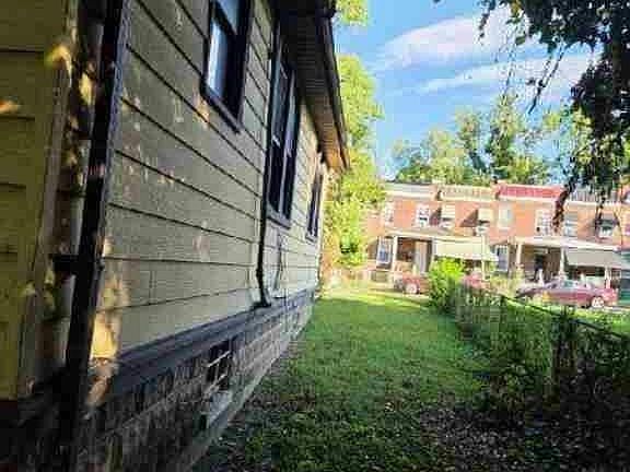 5th image of 18 S Culver St