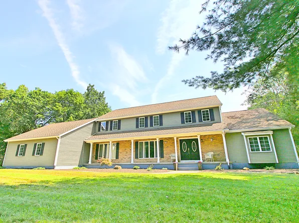41 Doe Meadow Ct, Southington, CT 06489