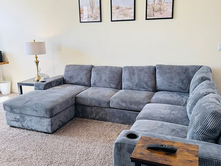 233 N Desert Park Pl — Photo 5