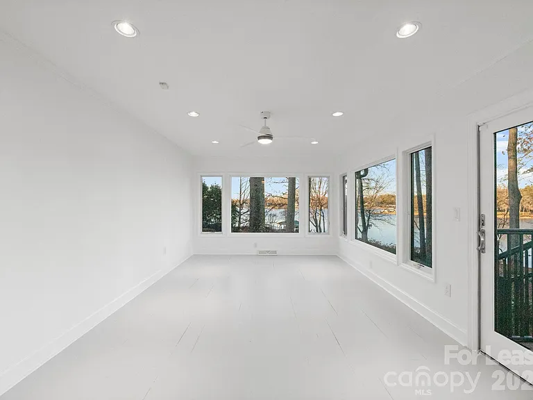 19709 Stough Farm Rd — Photo 15