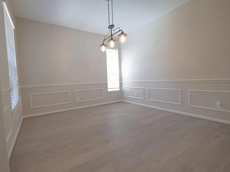 18123 Somerset Knolls Ct — Photo 7