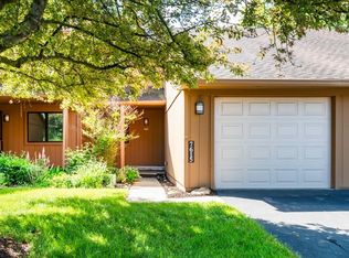 7615 Cottonwood Ln, Dexter, MI 48130