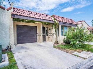 5571 Hobble Creek Dr, Las Vegas, NV 89120