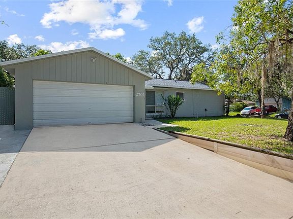 3rd image of 2703 Dobbin Dr