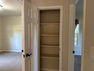 656 Sunrise Rd — Photo 19