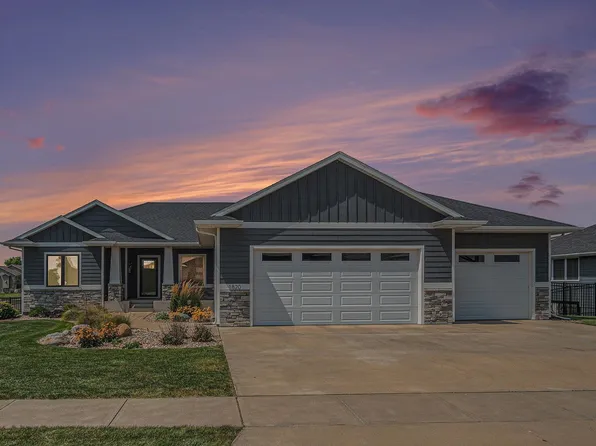 1820 W Thomas Cir, Brandon, SD 57005