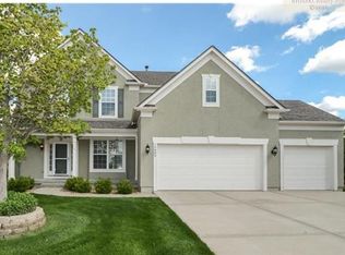 15889 S Roth Ct, Olathe, KS 66062