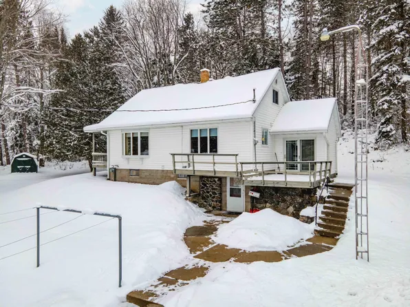 511 W Ice Lake Rd, Iron River, MI 49935