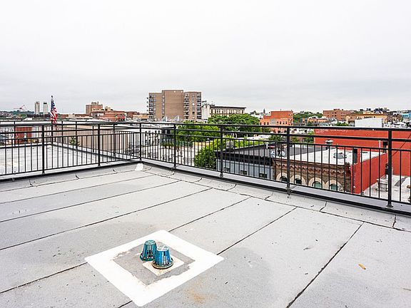 4th image of 375 Knickerbocker Ave #7