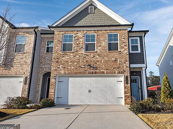 2nd image of 1104 Elyse Ln