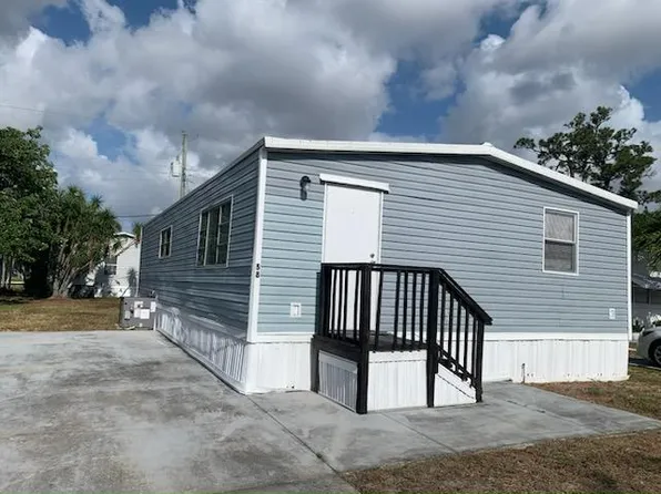 58 Lisa Ln #58, Lake Worth, FL 33463