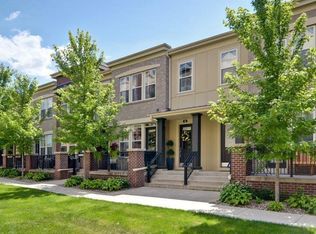 3700 Wooddale Ave S UNIT 16, Minneapolis, MN 55416