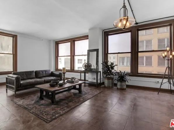 215 W 7th St APT 602, Los Angeles, CA 90014