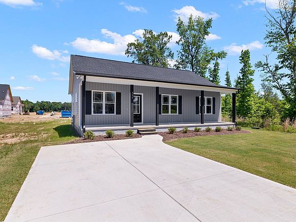 5th image of 926 Micro Rd W