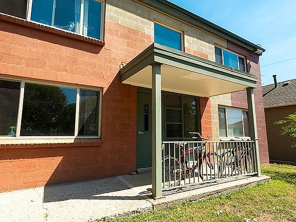 Experience the charm of this delightful brick apartment, perfect for modern living.