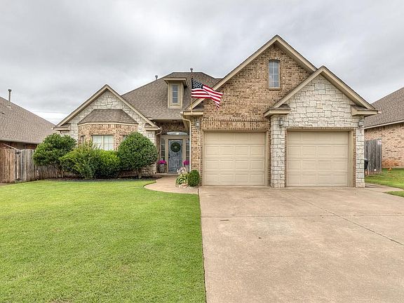 2nd image of 613 Kelsi Dr