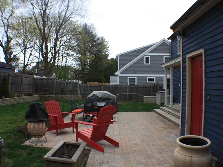 Meadow Rd — Photo 23