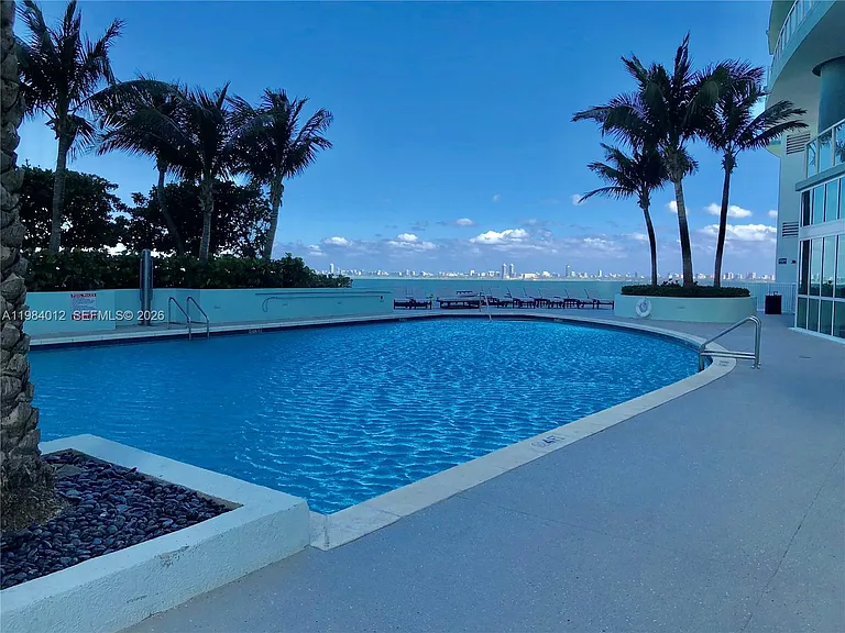 1900 N Bayshore Dr #1619 — Photo 30