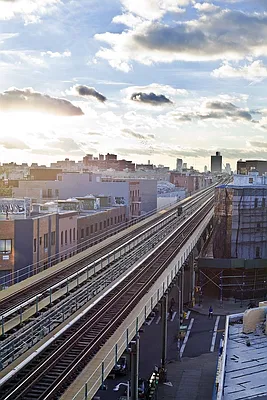 Rented by Bold New York | media 37