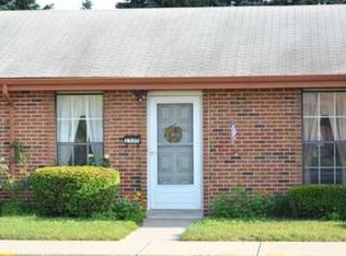 1530 Berkley Cir, Mishawaka, IN 46544