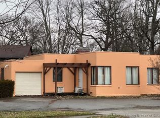 2709 Charlestown Rd, New Albany, IN 47150