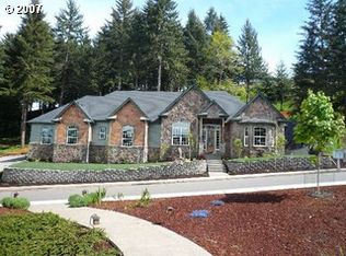 3067 Summit Sky Blvd, Eugene, OR 97405