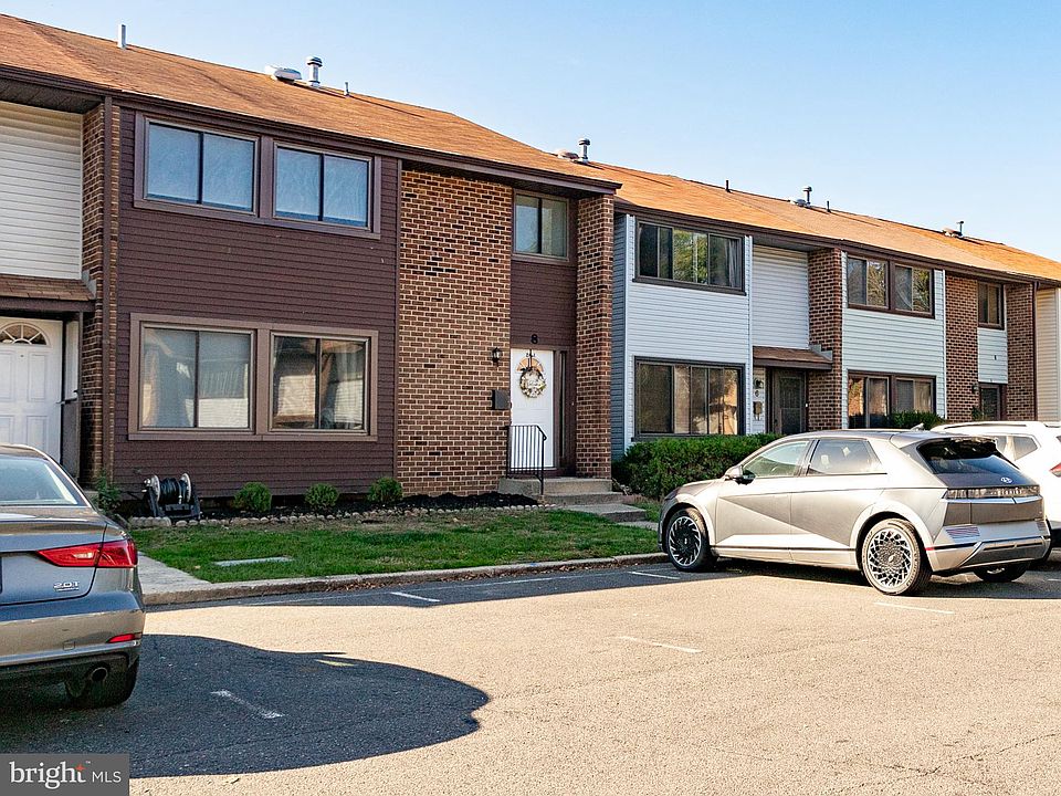 8 Bennington Dr, East Windsor, NJ 08520 Zillow