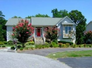 4117 Waterview Dr, Edgewater, MD 21037