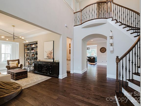 3rd image of 15103 Cimarron Hills Ln