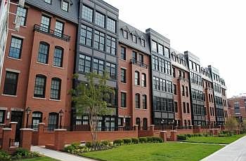 1st image of 1700A Clarendon Blvd APT 113