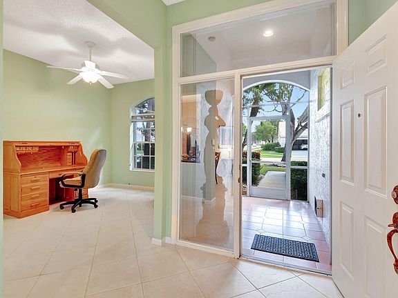 5th image of 8923 Brittany Lakes Drive