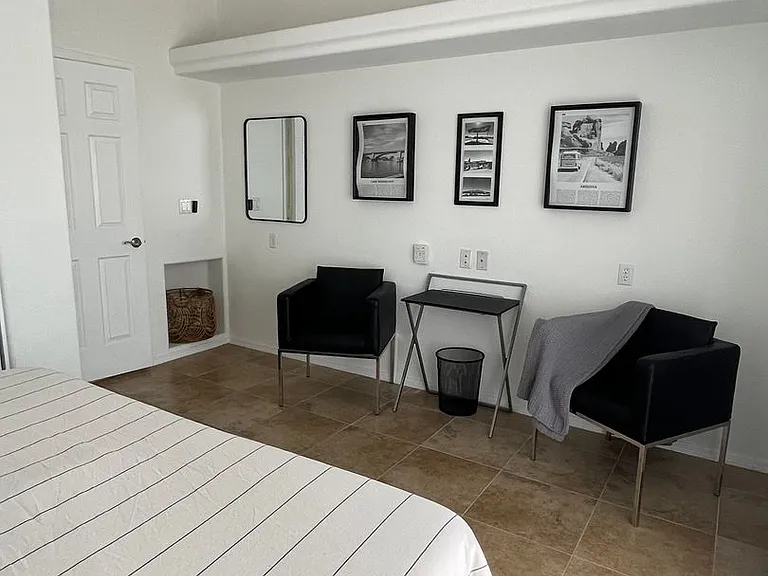 2056 E Desert Lakes Dr — Photo 18