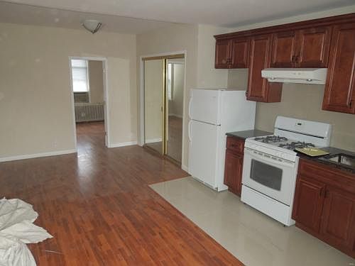 1st image of 14 Broadway