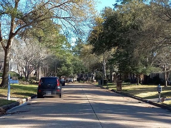 5th image of 14703 Carols Way Dr