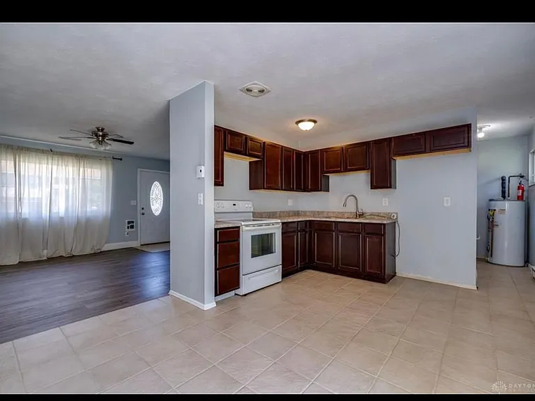 2401 Mississippi Dr — Photo 8