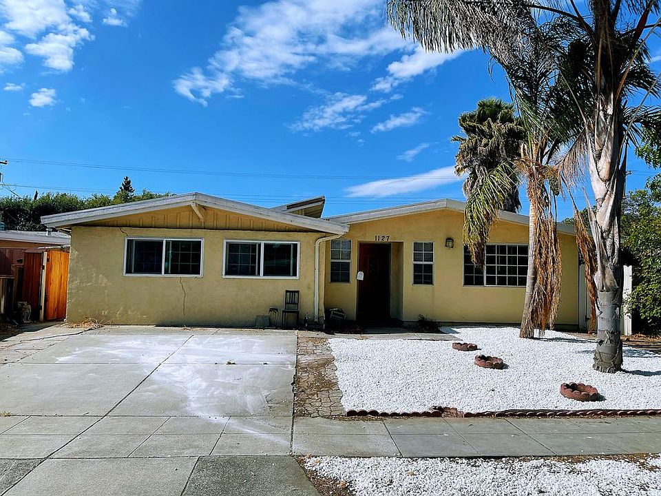 1st image of 1127 Palamos Ave