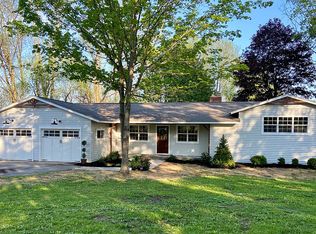 3916 Thomas Rd, Cazenovia, NY 13035