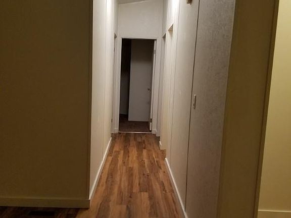 3rd image of 138 Teakwood Dr