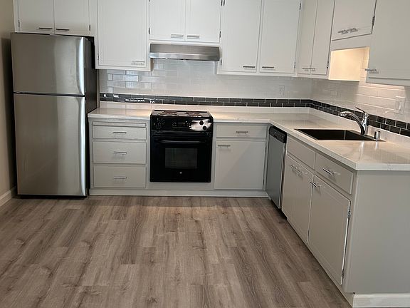 5th image of 525 N San Mateo Dr #107