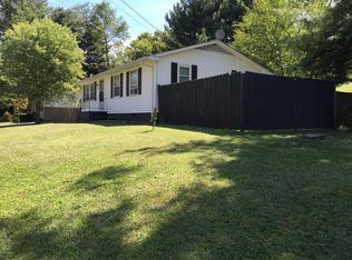 805 Depot St NE, Christiansburg, VA 24073